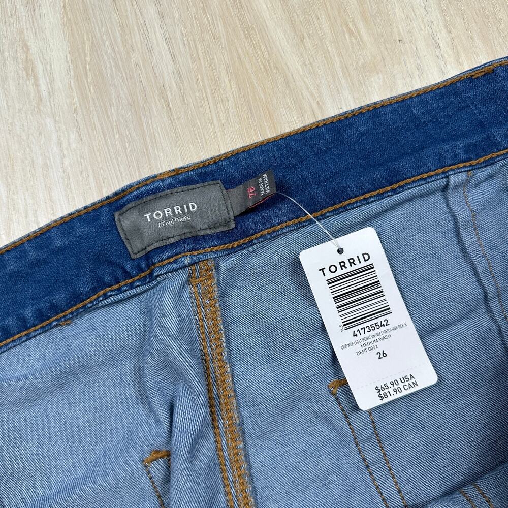 NWT Torrid High Rise Button Fly Cropped Wide Leg Jeans Plus 26 Blue Denim Casual - Picture 9 of 16